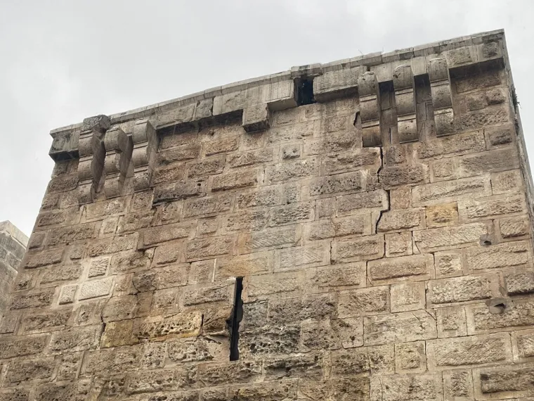 U Turskoj se nakon potresa uru&scaron;ila tvrđava stara vi&scaron;e od 2000 godina