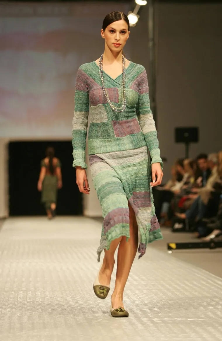 Bila je to opasno hot revija: Gole grudi, hod u donjem rublju i pad Aleksandre Grdić