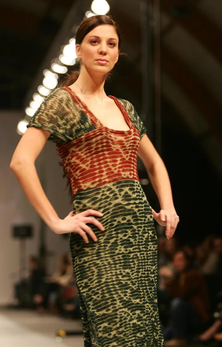 Bila je to opasno hot revija: Gole grudi, hod u donjem rublju i pad Aleksandre Grdić