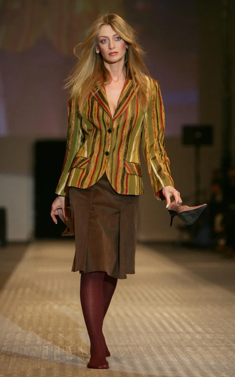 Bila je to opasno hot revija: Gole grudi, hod u donjem rublju i pad Aleksandre Grdić