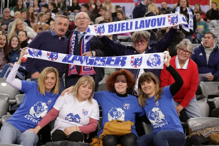 Spektakl u Areni: Stigla je najskuplja momčad Europe, a na tribinama neka poznata lica