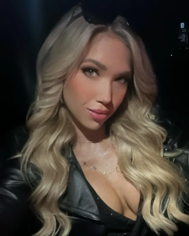 Seksi djevojka od tri milijuna dolara nije ispunila san: Hrabrom izjavom bacila rukavicu u lice mu&scaron;kom rodu