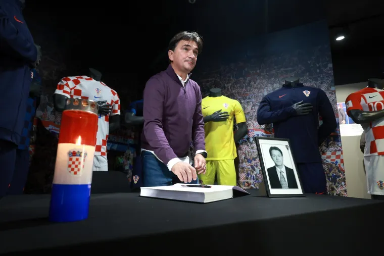 Otvorena knjiga žalosti za Ćiru Blaževića, Dalić se upisao među prvima. Potvrđen i točan termin pokopa