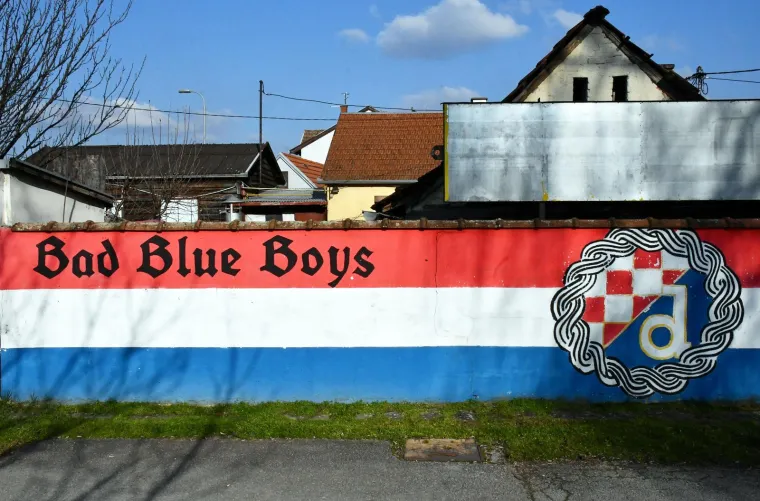 U Slavonskom Brodu sve vi&scaron;e je navijačkih grafita i murala: Jedna grupa dominira