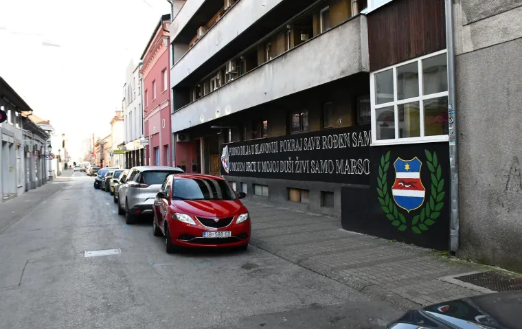 U Slavonskom Brodu sve vi&scaron;e je navijačkih grafita i murala: Jedna grupa dominira