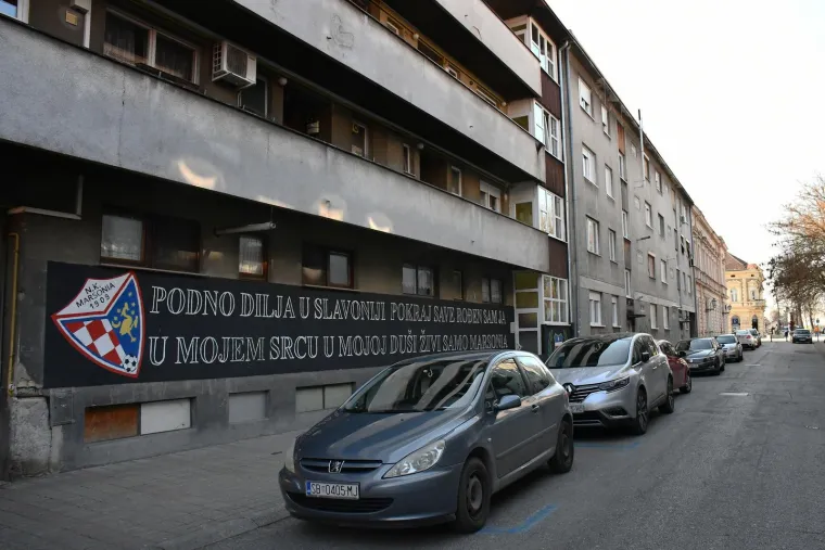 U Slavonskom Brodu sve vi&scaron;e je navijačkih grafita i murala: Jedna grupa dominira