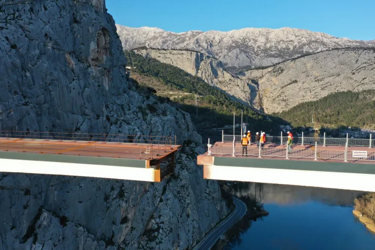 Most kod Omiša gotovo spojen i gotovo na istoj razini. Glibota za Danas ranije otkrio što ga dalje čeka