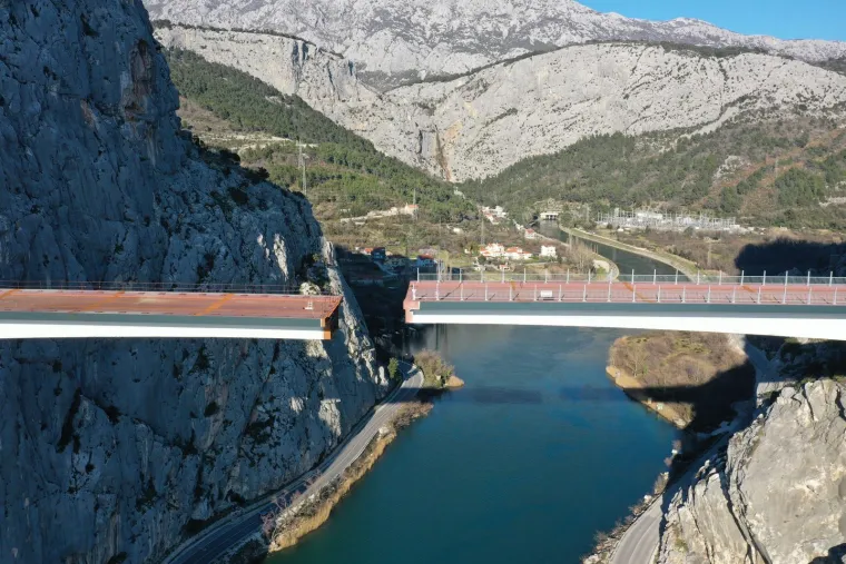 Most kod Omiša gotovo spojen i gotovo na istoj razini. Glibota za Danas ranije otkrio što ga dalje čeka