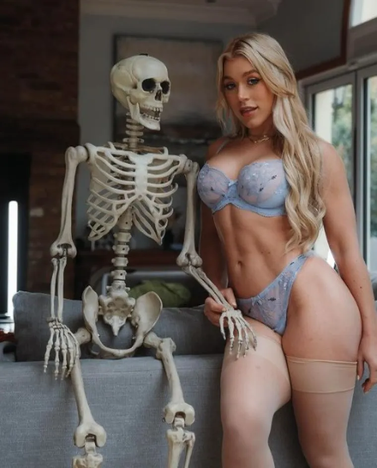 Lijepa, nesta&scaron;na i opasna, a može popiti... : Udarala je po žesticama kao da sutra ne postoji; Svi su zurili u nju