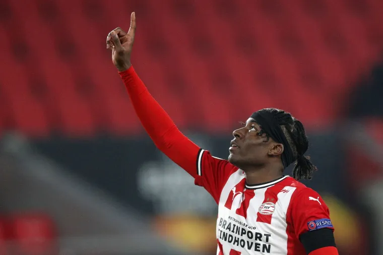 7. Drugi nizozemski velikan u top 10 je PSV. Klub iz Eindhovena ima izuzetno profitabilne posljednje dvije sezone &scaron;to ga je gurnuo prema vrhu ovog poretka. PSV je od 2018. zaradio 199 milijuna eura na transferima. 