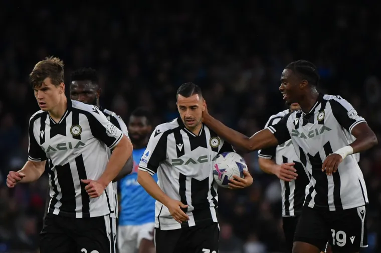 10. Jedini talijanski klub među 20 najboljih je Udinese. Oni su posljednje tri sezone ostvarivali odlične izlazne transfere koji su im donosili suficit od 30 do 45 milijuna eura po sezoni, a ukupno od 2018. imaju plus od 131 milijun eura.