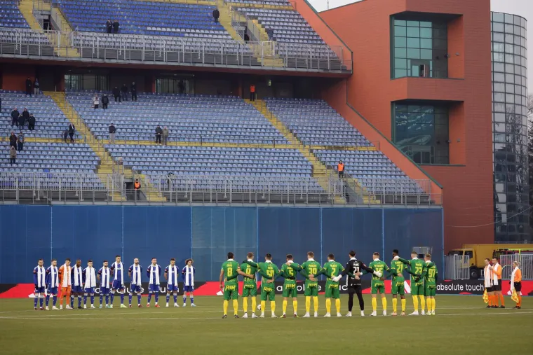 Maksimir se oprostio od Ćire Blaževića minutom &scaron;utnje: Predivna gesta igrača Dinama i Istre uoči utakmice