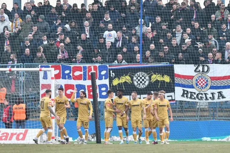 Spektakl u Varaždinu: Izbornik Dalić gledao utakmicu, Torcida poslala poruku upravi
