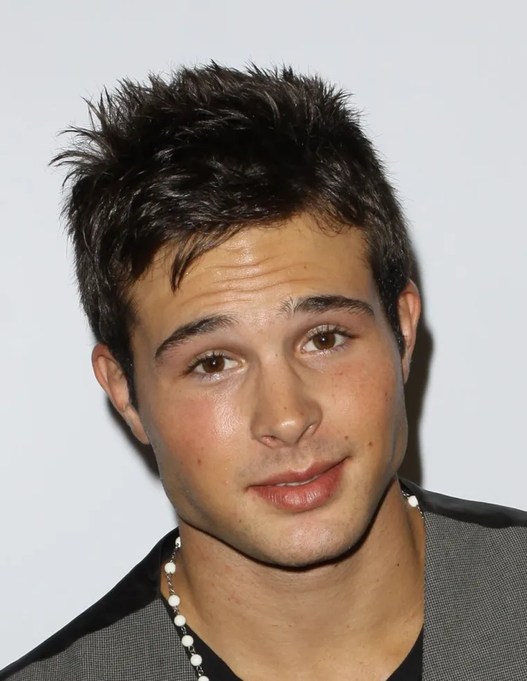 "Cody je bio na&scaron; cijeli svijet. Djeca i ja smo shrvani i izvan sebe. Bio je nevjerojatan otac i najbolji suprug. Zauvijek će&scaron; nam nedostajati i zauvijek ćemo te voljeti", izjavila je njegova supruga za medije.