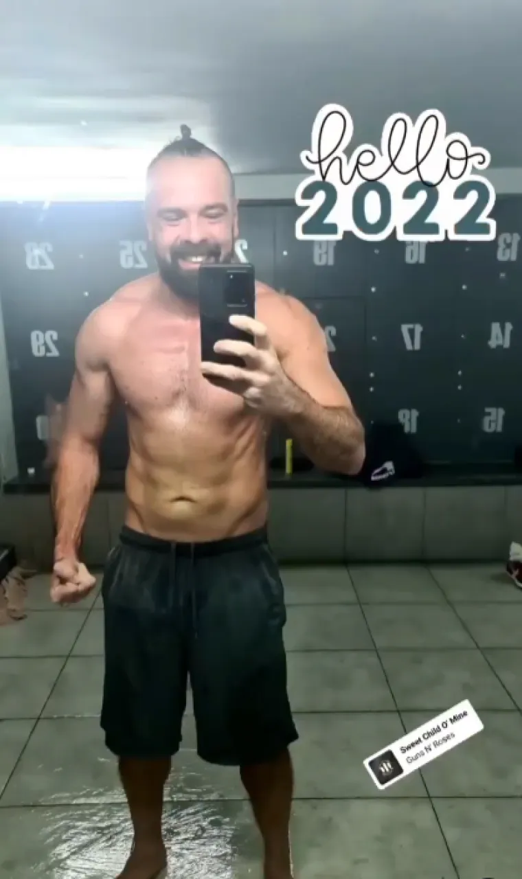 Nije nikakvo čudo &scaron;to je Hedviga 'odlijepila' za njim: Zoran iz 'Braka na prvu' često je bez majice, a ima se čime i pohvaliti