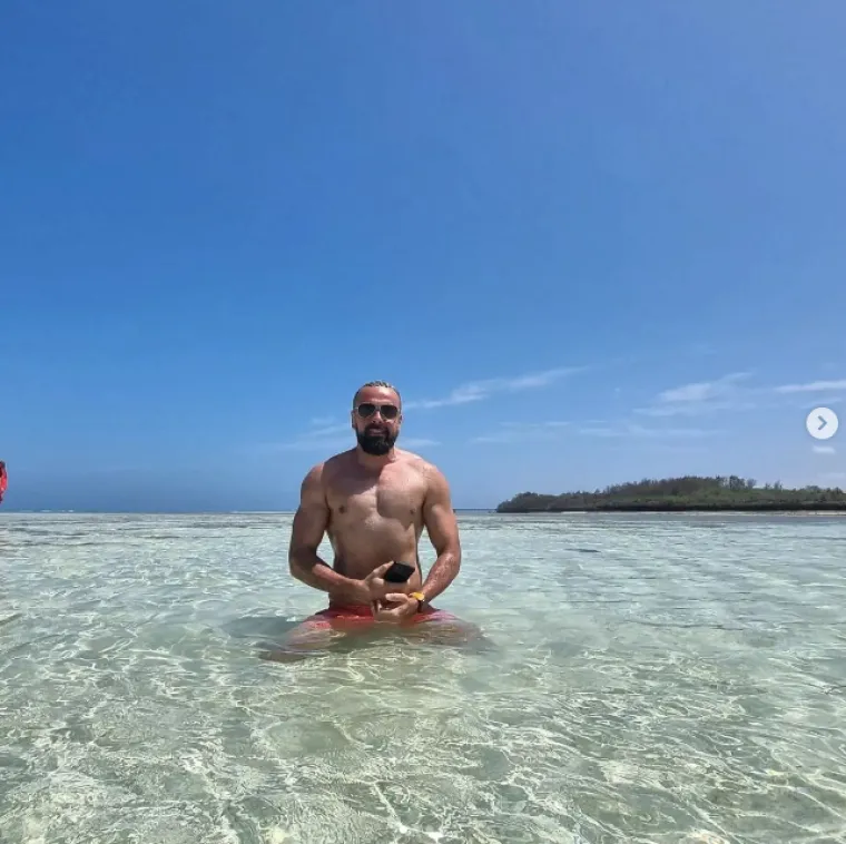 Nije nikakvo čudo &scaron;to je Hedviga 'odlijepila' za njim: Zoran iz 'Braka na prvu' često je bez majice, a ima se čime i pohvaliti