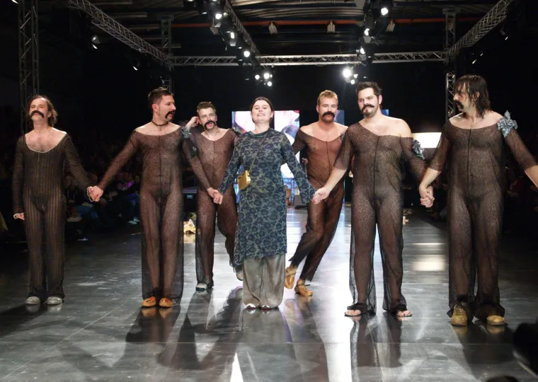 Ispucavali čepove iz stražnjice, napuhivali kondome, dijelili janjetinu... Ovo je Best of Let 3