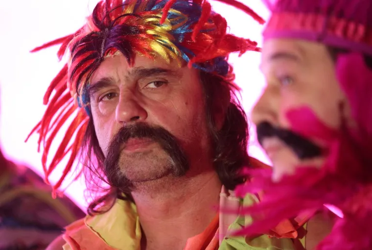 Ispucavali čepove iz stražnjice, napuhivali kondome, dijelili janjetinu... Ovo je Best of Let 3