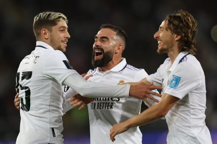 Modrić je osvojio i &scaron;est trofeja s Dinamom pri čemu tri prvenstva, dva Kupa i Superkup. 