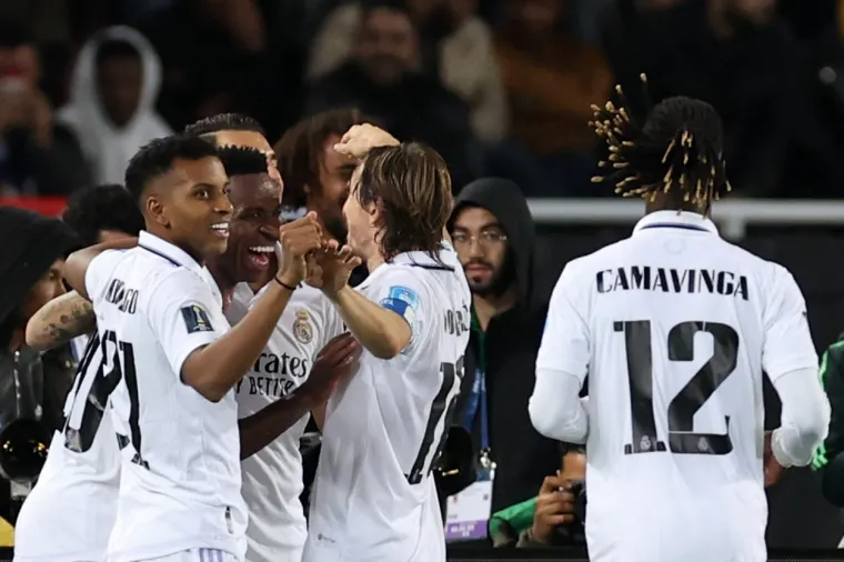 U samo tekstu ističu kako je "Modrić na ovaj način potvrdio epitet najuspje&scaron;nijeg i najtrofejnijeg igrača s prostora nekada&scaron;nje Jugoslavije. Za mnoge, Luka je ba&scaron; zbog ovih počasti i najbolji svih vremena s ovih prostora."