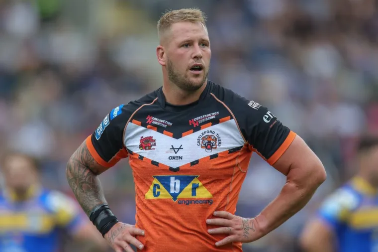 Kakav gad! Procurila snimka seksa zvijezde s prijateljevom ljubavnicom: Uhvaćen spu&scaron;tenih gaća, a supruga ga izbacila iz kuće