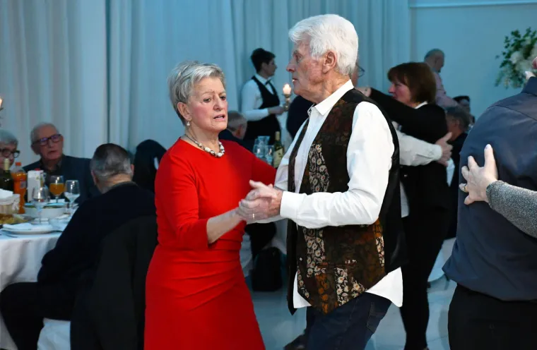 U Požegi za Valentinovo zaplesali parovi koji su 50 godina u braku