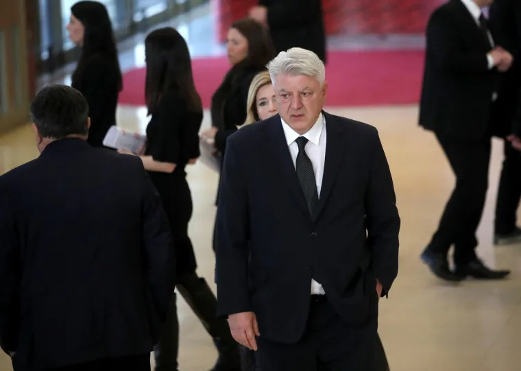 Nema tko nije došao u Lisinski: Milanović, Kosor, Đapić, bivši ministar Marić i njegov nekadašnji 'gazda'....