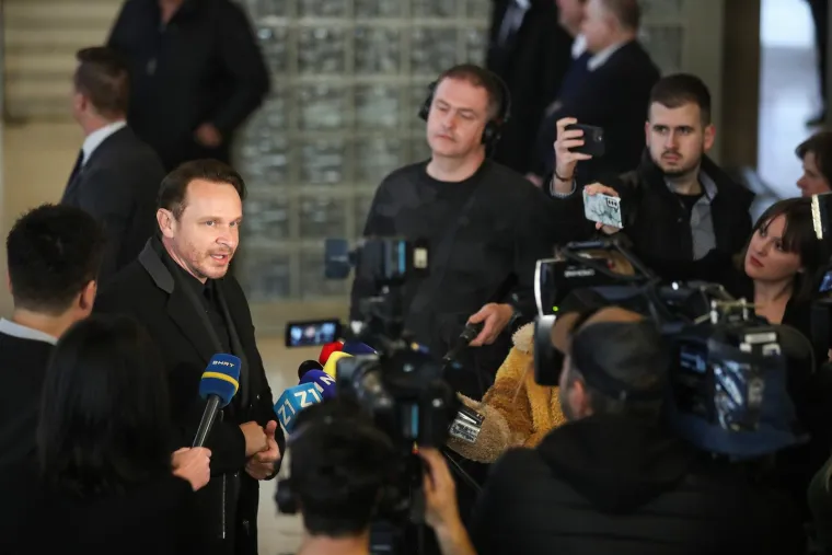 Enis Be&scaron;lagić