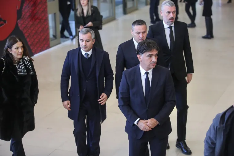 Dugo ih nismo vidjeli zajedno: Prepoznajete li dva legendarna veznjaka Vatrenih iz generacije '98.?