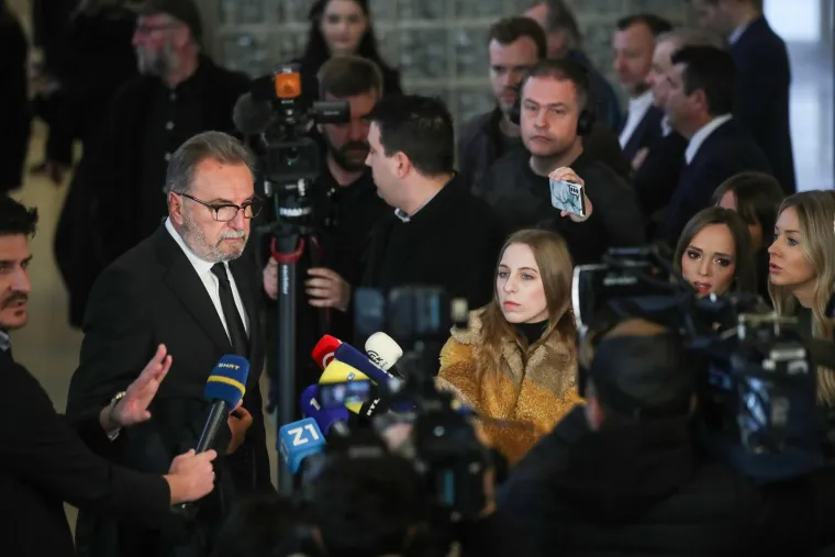 Momčad Dinama stigla na komemoraciju za Ćiru Blaževića: Predsjednik Bari&scaron;ić u biranom dru&scaron;tvu