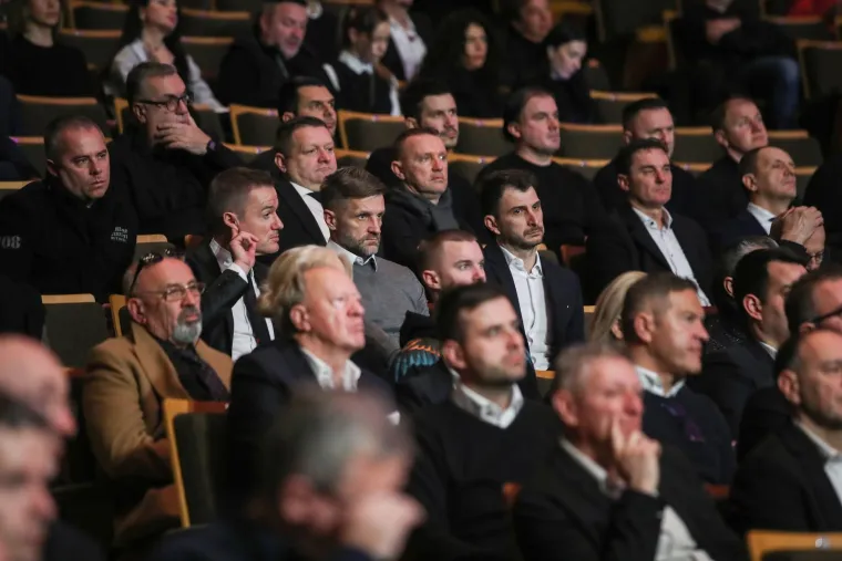 Generacija '82, Jakobu&scaron;ić, Kranjčar...: Evo tko se od hrvatskih sporta&scaron;a pojavio na opro&scaron;taju od Ćire