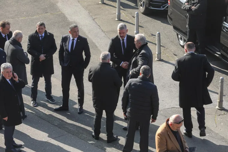 Nakon komemoracije za Ćiru Blaževića okupile se naše legende, pogledajte kakva je ekipa nastala