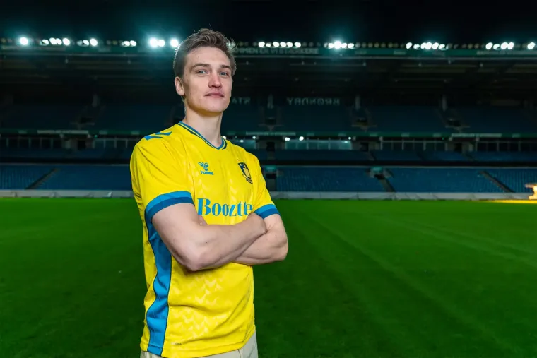 Rasmus Lauritsen (Dinamo -> Brondby) - Danski branič je postao nezadovoljan minutažom koju dobiva u redovima hrvatskog prvaka te je inzistirao na odlasku. Vratio se u svoju rodnu zemlju u transferu vrijednom 2,5 milijuna eura
