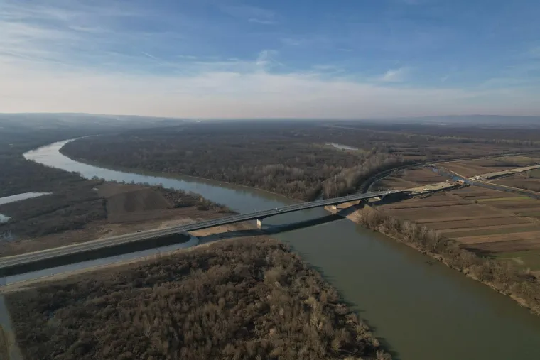 I Bosanci imaju svoj 'Pelje&scaron;ki most': Pogledajte u kakvog ljepotana na Savi su 'utukli' 19 milijuna eura