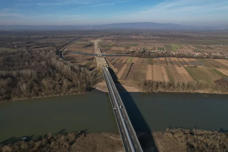 I Bosanci imaju svoj 'Pelje&scaron;ki most': Pogledajte u kakvog ljepotana na Savi su 'utukli' 19 milijuna eura