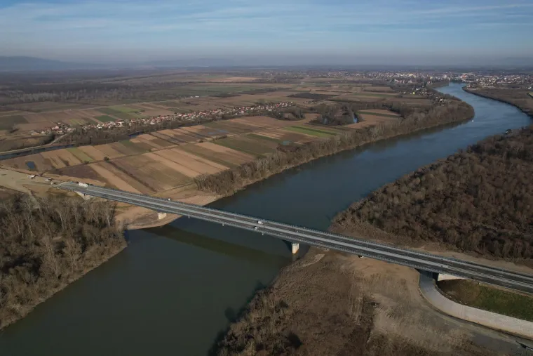 I Bosanci imaju svoj 'Pelje&scaron;ki most': Pogledajte u kakvog ljepotana na Savi su 'utukli' 19 milijuna eura