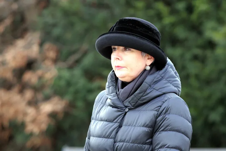 Tri godine nakon razvoda od Hrvoja Markulja, Kosor se udala za sportskog novinara Ivu Škopljanca, s kojim je bila u braku devet godina i s njime je dobila sina Lovru.  