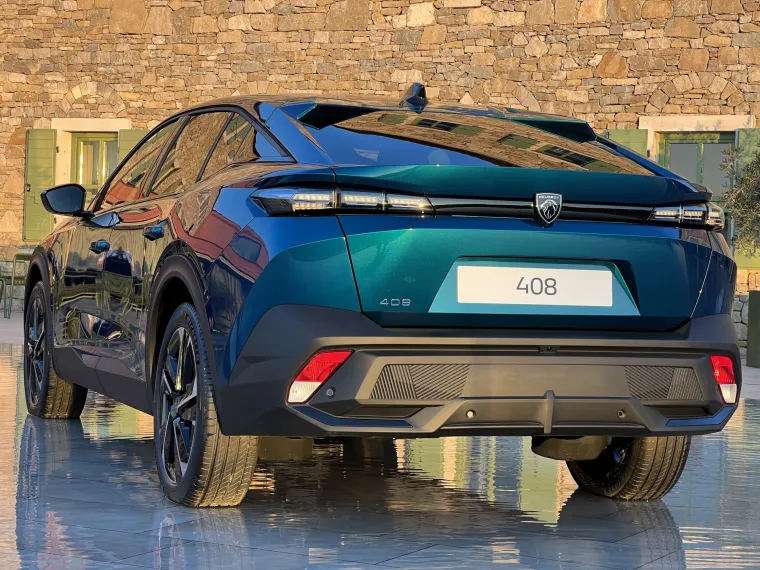 Ovo je novi Peugeot 408: Atraktivan i elegantan fastback stigao je i u Hrvatsku