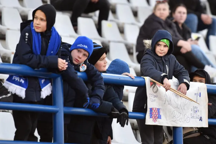 Sve je frcalo u Koprivnici, Igor Pajač imao pune ruke posla