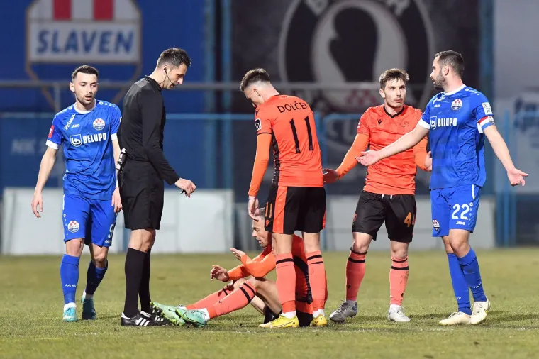 Sve je frcalo u Koprivnici, Igor Pajač imao pune ruke posla