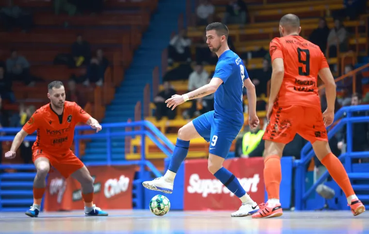 &Scaron;ibenik &scaron;okirao i Futsal Dinamo: Dramatična utakmica u dvojci Doma sportova, 'drugo lice Dalmacije' u transu