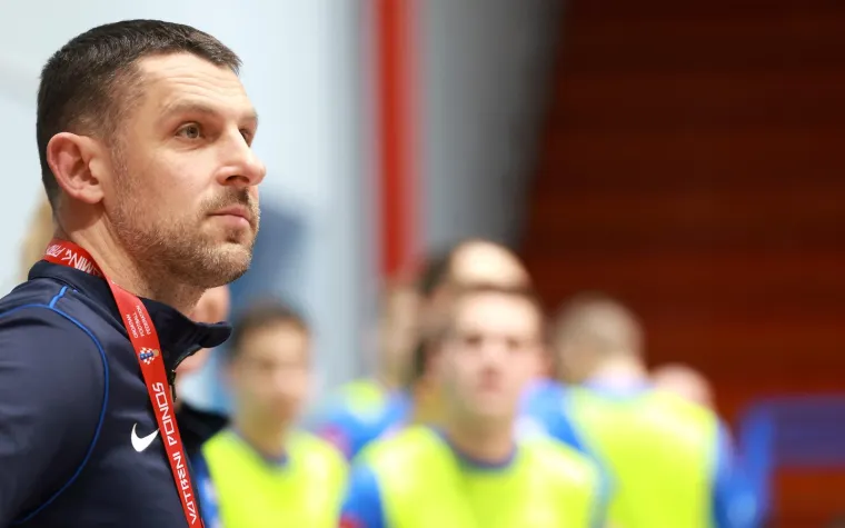 &Scaron;ibenik &scaron;okirao i Futsal Dinamo: Dramatična utakmica u dvojci Doma sportova, 'drugo lice Dalmacije' u transu