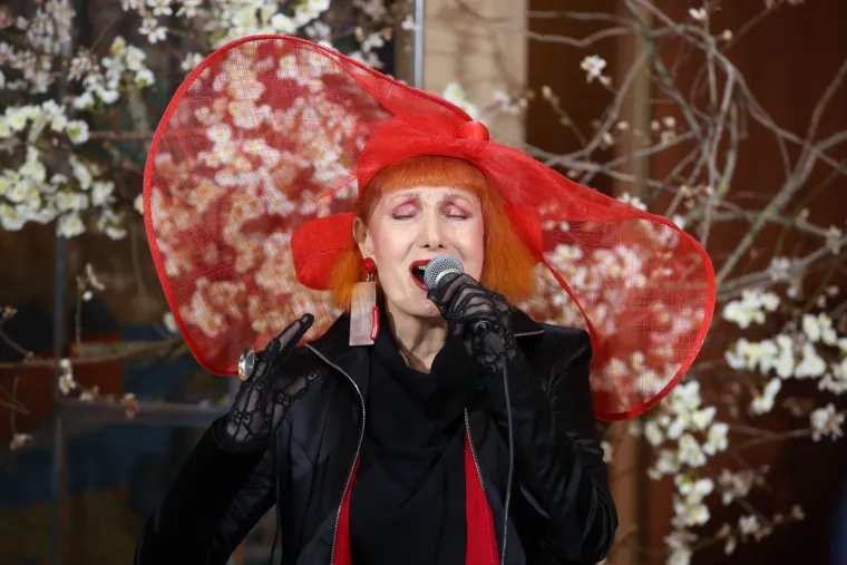 Izabrao Pantovčak, a ne Markov trg. Pjevala mu Josipa Lisac. Prije 3 godine Milanović je prisegnuo za predsjednika