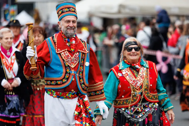 Karnevalsko ludilo u Rijeci: Došli su sa svih strana svijeta i fantastično se provode
