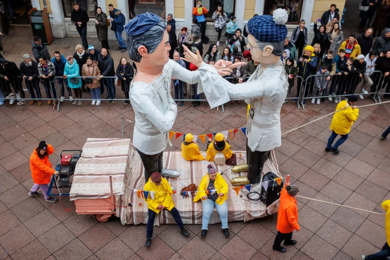 Karnevalsko ludilo u Rijeci: Došli su sa svih strana svijeta i fantastično se provode