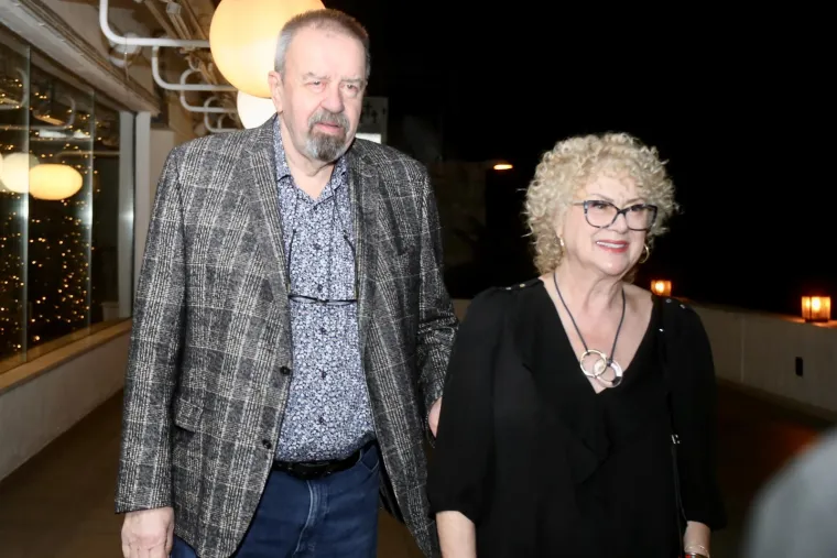 Malena Alba kr&scaron;tena u Splitu, Petar Gra&scaron;o i Hana Huljić pripremili rasko&scaron;nu proslavu, pogledajte tko je sve stigao na slavlje