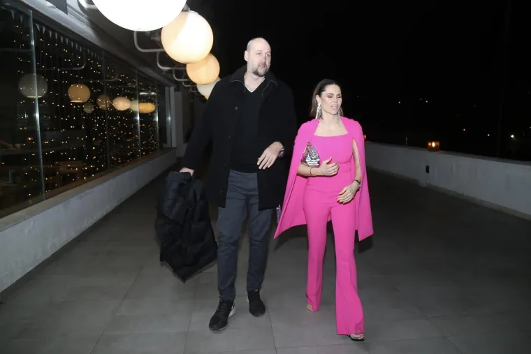Malena Alba kr&scaron;tena u Splitu, Petar Gra&scaron;o i Hana Huljić pripremili rasko&scaron;nu proslavu, pogledajte tko je sve stigao na slavlje