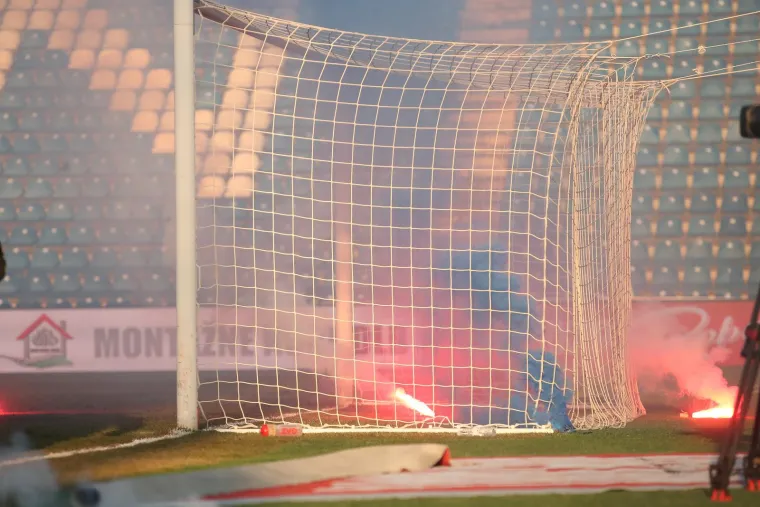 NAVIJAČKA GALERIJA Vatrogasci imali posla na vatrenom Poljudu, praznik nogometa u Varaždinu