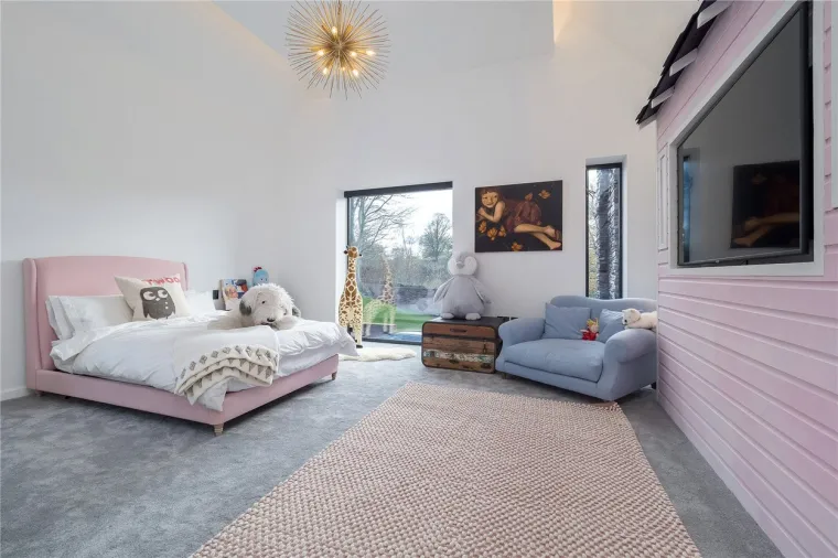 Cristiano Ronaldo prodaje luksuznu vilu za &scaron;est milijuna eura: Zavirite u 'remek-djelo modernog dizajna'