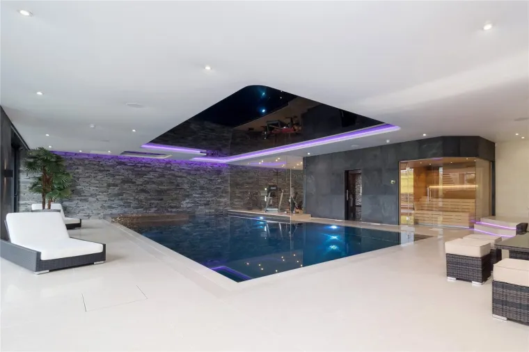 Cristiano Ronaldo prodaje luksuznu vilu za &scaron;est milijuna eura: Zavirite u 'remek-djelo modernog dizajna'